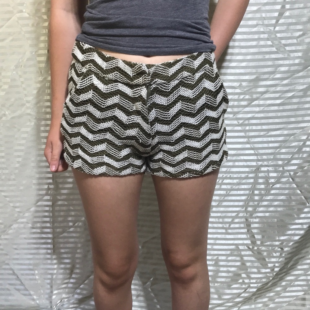 Anna Grace Crochet Chevron Boutique Shorts Pockets
